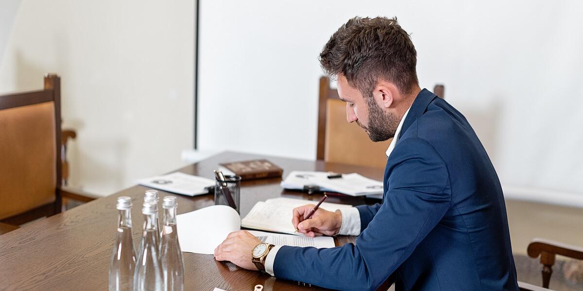 À quoi sert le notaire dans la vente d'un bien immobilier ?